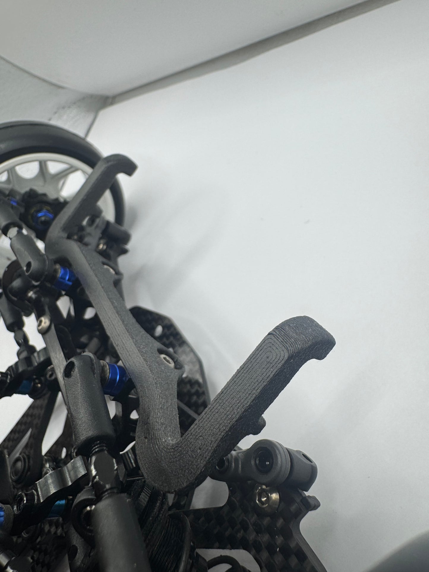 Schumacher FT9 Clip-less Rear Body Mounting System - Montech Civic
